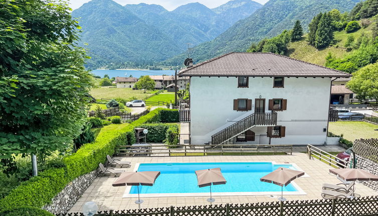 Photo 1 - 2 bedroom Apartment in Ledro with swimming pool and garden