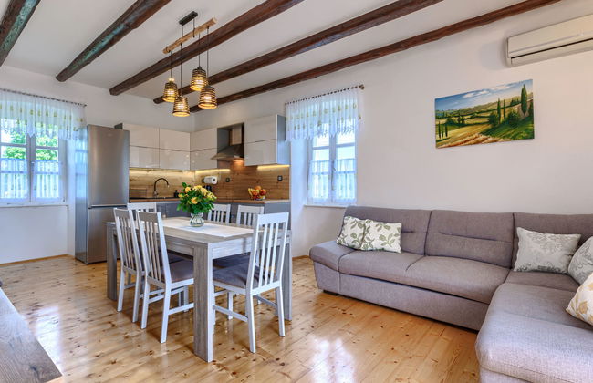 Casa de 4 quartos em Sveti Lovreč com piscina privada e jardim - Foto 5