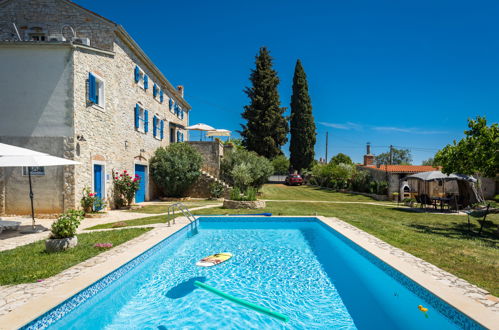 Foto 16 - Casa de 3 habitaciones en Sveti Lovreč con piscina privada y vistas al mar