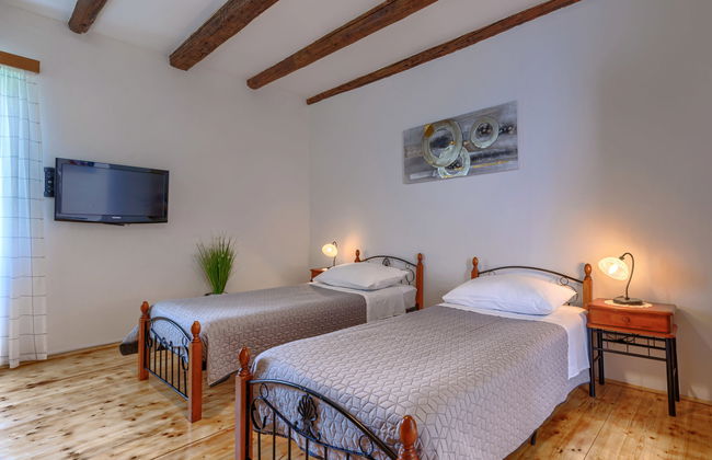 Casa de 4 quartos em Sveti Lovreč com piscina privada e jardim - Foto 22