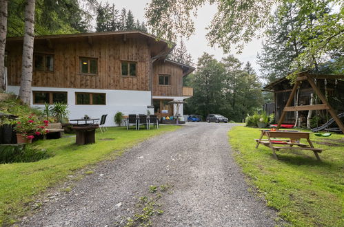 Foto 1 - Casa de 9 quartos em Silbertal com jardim e vista para a montanha