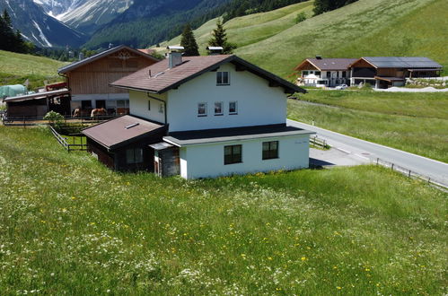 Foto 14 - Casa de 4 quartos em Gries am Brenner com terraço e vista para a montanha