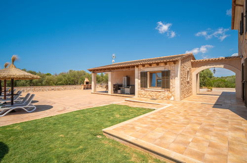 Photo 41 - 5 bedroom House in Ses Salines with private pool and garden