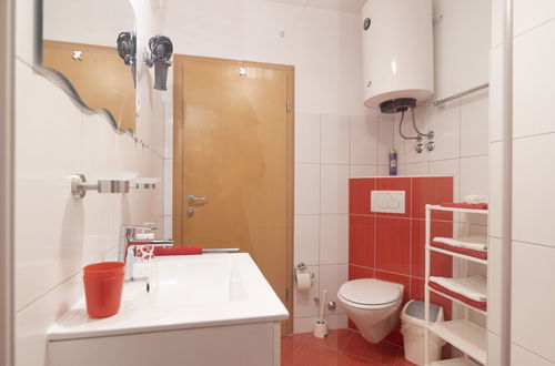 Foto 13 - Apartamento de 2 quartos em Split com terraço