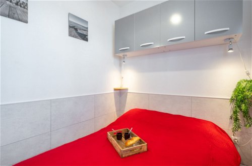 Foto 11 - Apartment mit 1 Schlafzimmer in Canet-en-Roussillon mit garten und blick aufs meer