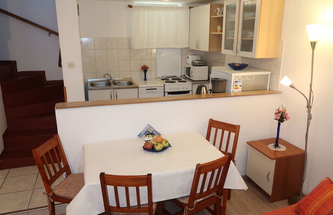 Casa de 3 quartos em Punat com jardim e terraço - Foto 16