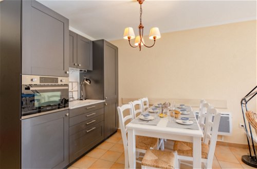 Photo 9 - 2 bedroom Apartment in Roquebrune-sur-Argens with swimming pool and sea view