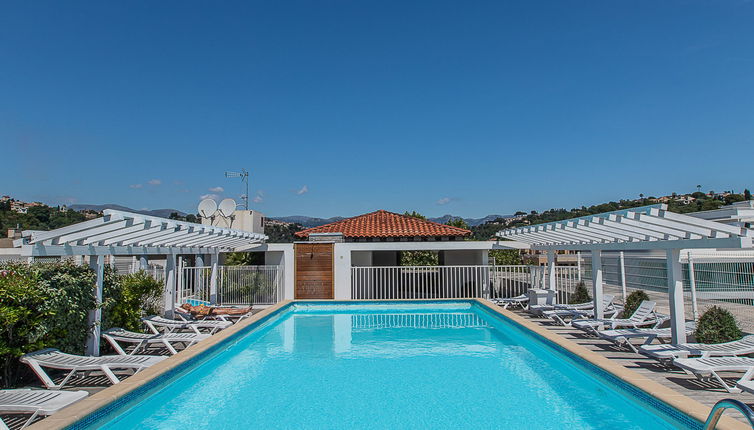 Foto 1 - Apartamento en Cagnes-sur-Mer con piscina