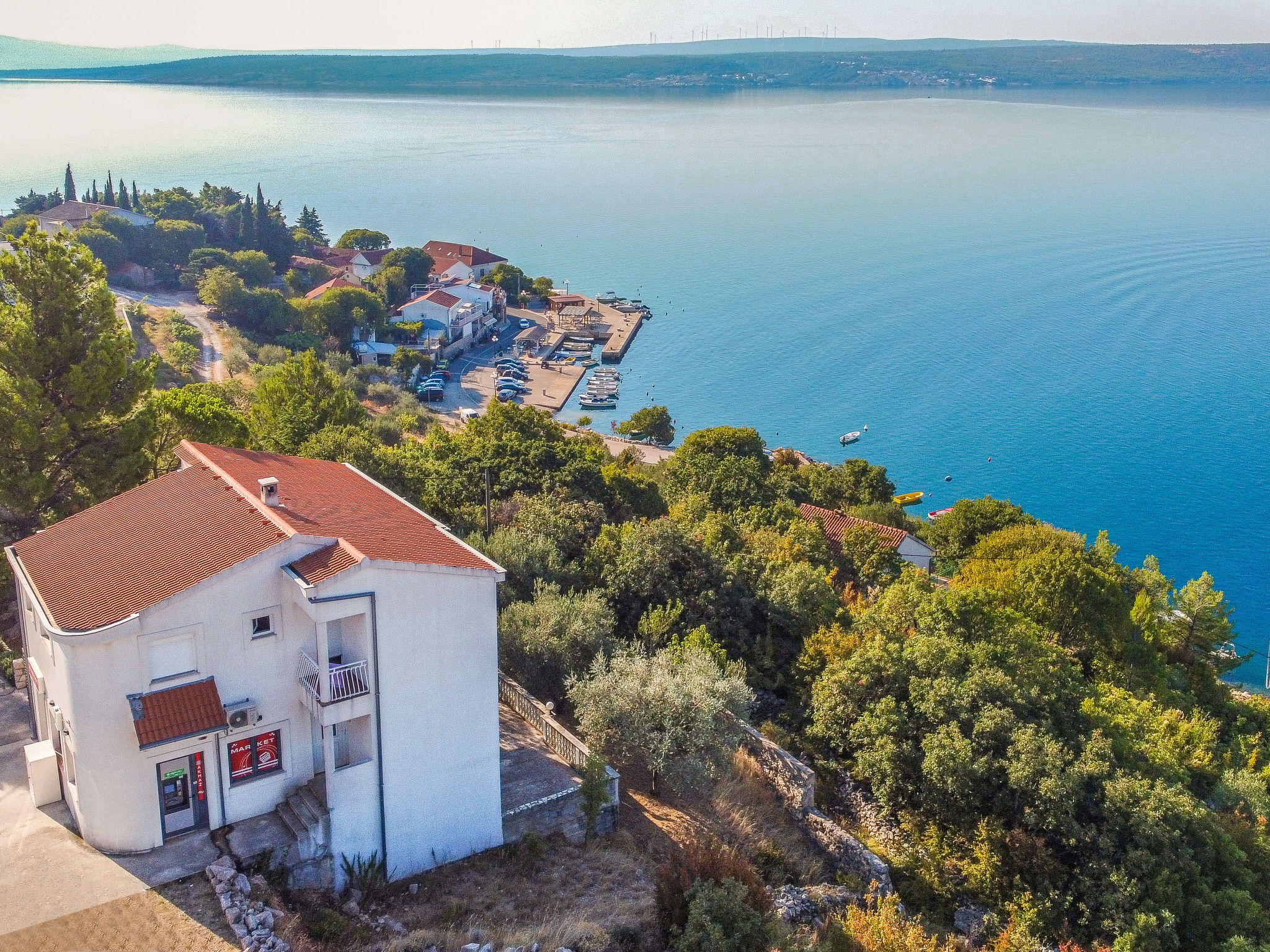 Foto 1 - Appartamento con 3 camere da letto a Jasenice con vista mare