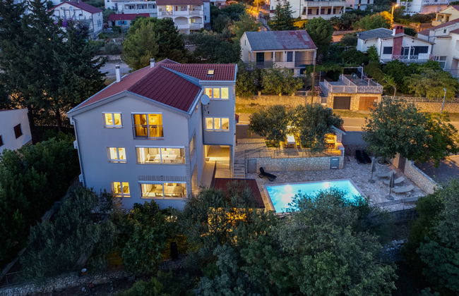 Apartamento de 3 quartos em Jasenice com piscina e terraço - Foto 23