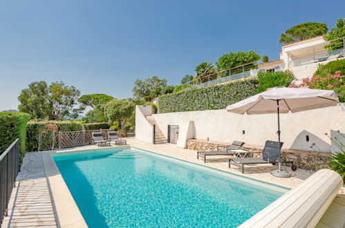 Photo 19 - Maison de 3 chambres à Roquebrune-sur-Argens avec piscine privée et vues à la mer