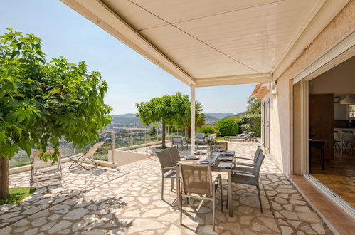 Photo 24 - Maison de 3 chambres à Roquebrune-sur-Argens avec piscine privée et vues à la mer