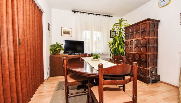 Apartment mit 2 Schlafzimmern in Pag mit garten und terrasse - Foto 3