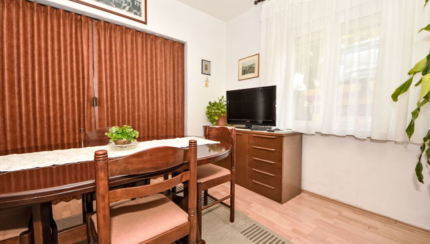 Apartment mit 2 Schlafzimmern in Pag mit garten und terrasse - Foto 4