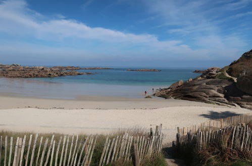 Photo 17 - Maison de 3 chambres à Trégastel avec jardin et vues à la mer