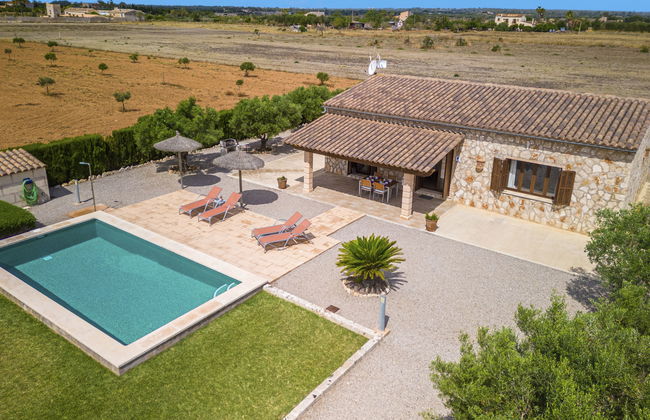 3 bedroom House in Campos with private pool and garden - Photo 27