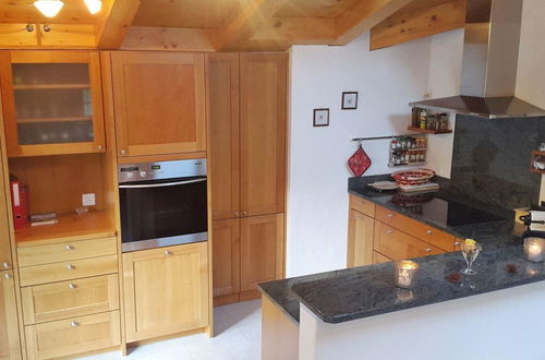 Photo 33 - 2 bedroom Apartment in Saanen