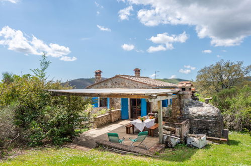 Photo 2 - Maison de 4 chambres à Montieri avec jardin et terrasse