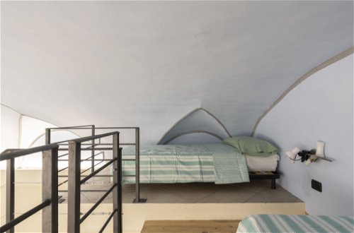 Foto 11 - Apartamento en Finale Ligure con vistas al mar