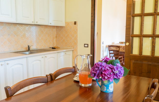 Casa de 4 quartos em Bolsena com piscina e jardim - Foto 8