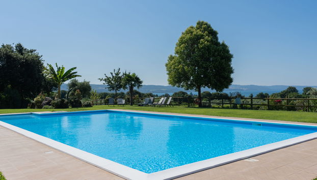 Casa de 8 quartos em Bolsena com piscina e jardim - Foto 2