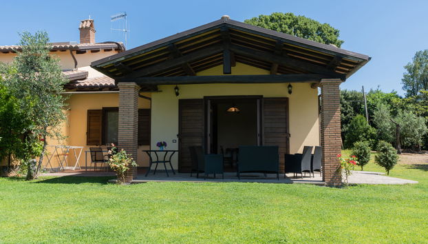 Casa de 4 quartos em Bolsena com piscina e jardim - Foto 2