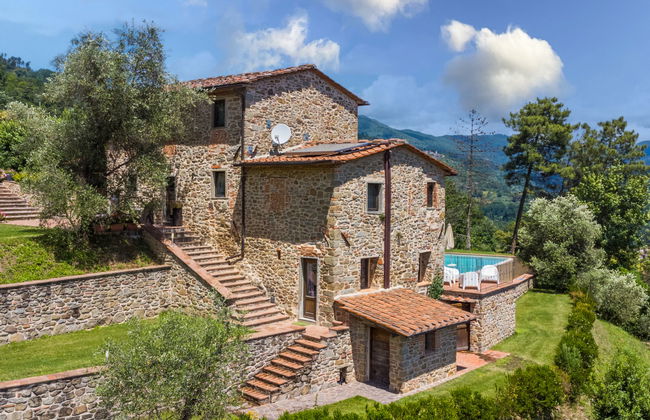 Casa de 5 quartos em Pescia com piscina privada e jardim - Foto 28