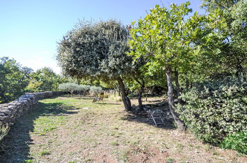 Photo 35 - 5 bedroom House in Viens with private pool and garden