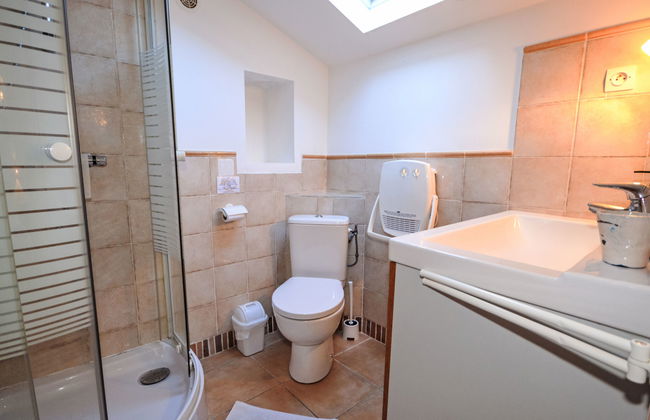 Maison de 5 chambres à Viens avec piscine privée et jardin - Photo 28