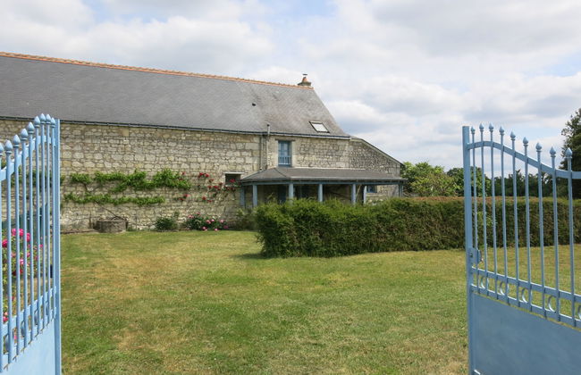 Maison de 3 chambres à Huismes avec jardin et terrasse - Photo 2