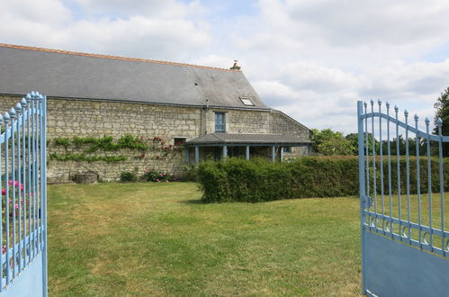 Photo 2 - Maison de 2 chambres à Huismes avec jardin et terrasse