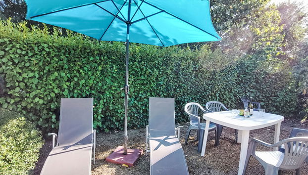 Casa de 2 quartos em Pleumeur-Bodou com jardim e terraço - Foto 3