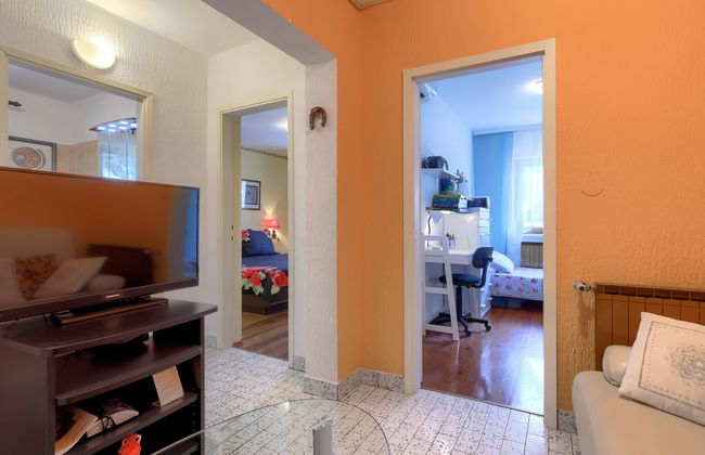 Apartamento de 3 quartos em Umag com piscina e jardim - Foto 6