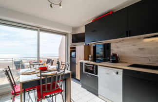 Photo 2 - Appartement de 2 chambres à Narbonne avec terrasse et vues à la mer