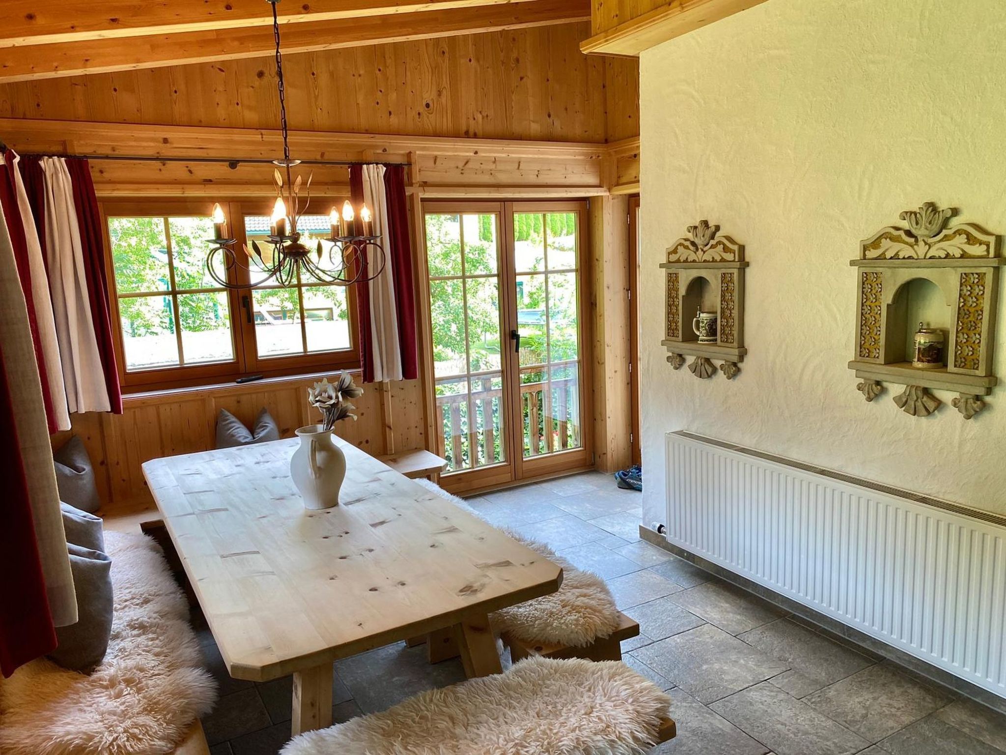 Foto 4 - Appartamento con 5 camere da letto a Ramsau im Zillertal con giardino e vista sulle montagne
