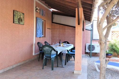 Photo 25 - Maison de 2 chambres à Saint-Cyprien avec piscine et vues à la mer