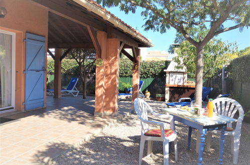 Photo 20 - Maison de 2 chambres à Saint-Cyprien avec piscine et vues à la mer