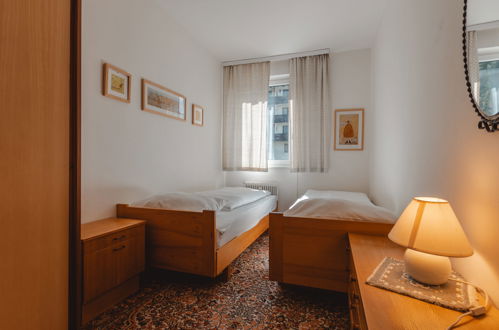 Foto 15 - Appartamento con 2 camere da letto a Bad Gastein con vista sulle montagne