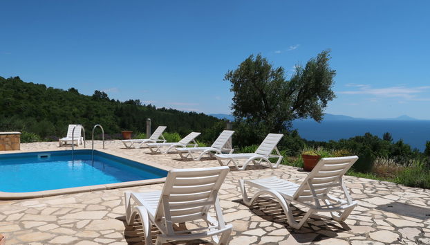 Apartamento de 3 quartos em Labin com piscina e terraço - Foto 2