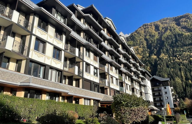 2 bedroom Apartment in Chamonix-Mont-Blanc with garden - Photo 16
