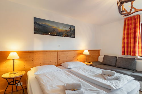 Photo 11 - Appartement en Neukirchen am Großvenediger avec jardin et vues sur la montagne