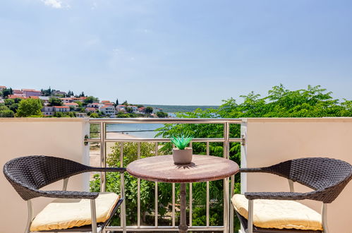 Photo 4 - 2 bedroom Apartment in Obrovac with garden and terrace