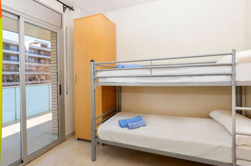 Foto 15 - Apartamento de 2 quartos em Salou com piscina e terraço