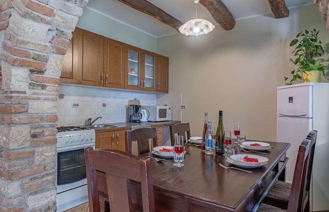 Apartamento de 3 quartos em Pazin com piscina e jardim - Foto 4