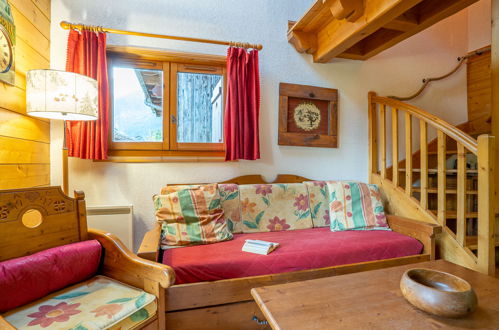 Foto 10 - Apartamento de 3 habitaciones en Les Houches con piscina y vistas a la montaña