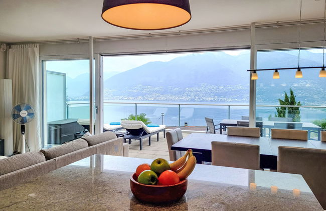 Apartamento de 3 quartos em Gambarogno com piscina e terraço - Foto 2