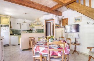 Photo 3 - 2 bedroom House in Le Castellet with garden and sea view