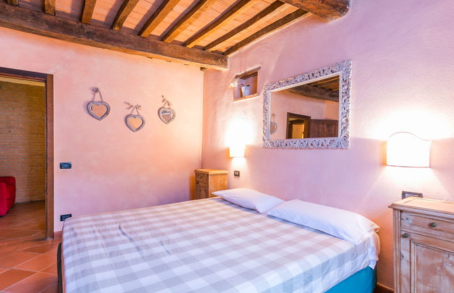 3 bedroom Apartment in Castelnuovo di Val di Cecina with swimming pool and garden - Photo 17