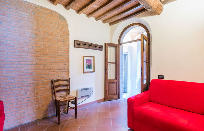 3 bedroom Apartment in Castelnuovo di Val di Cecina with swimming pool and garden - Photo 19