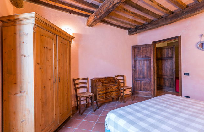 3 bedroom Apartment in Castelnuovo di Val di Cecina with swimming pool and garden - Photo 16